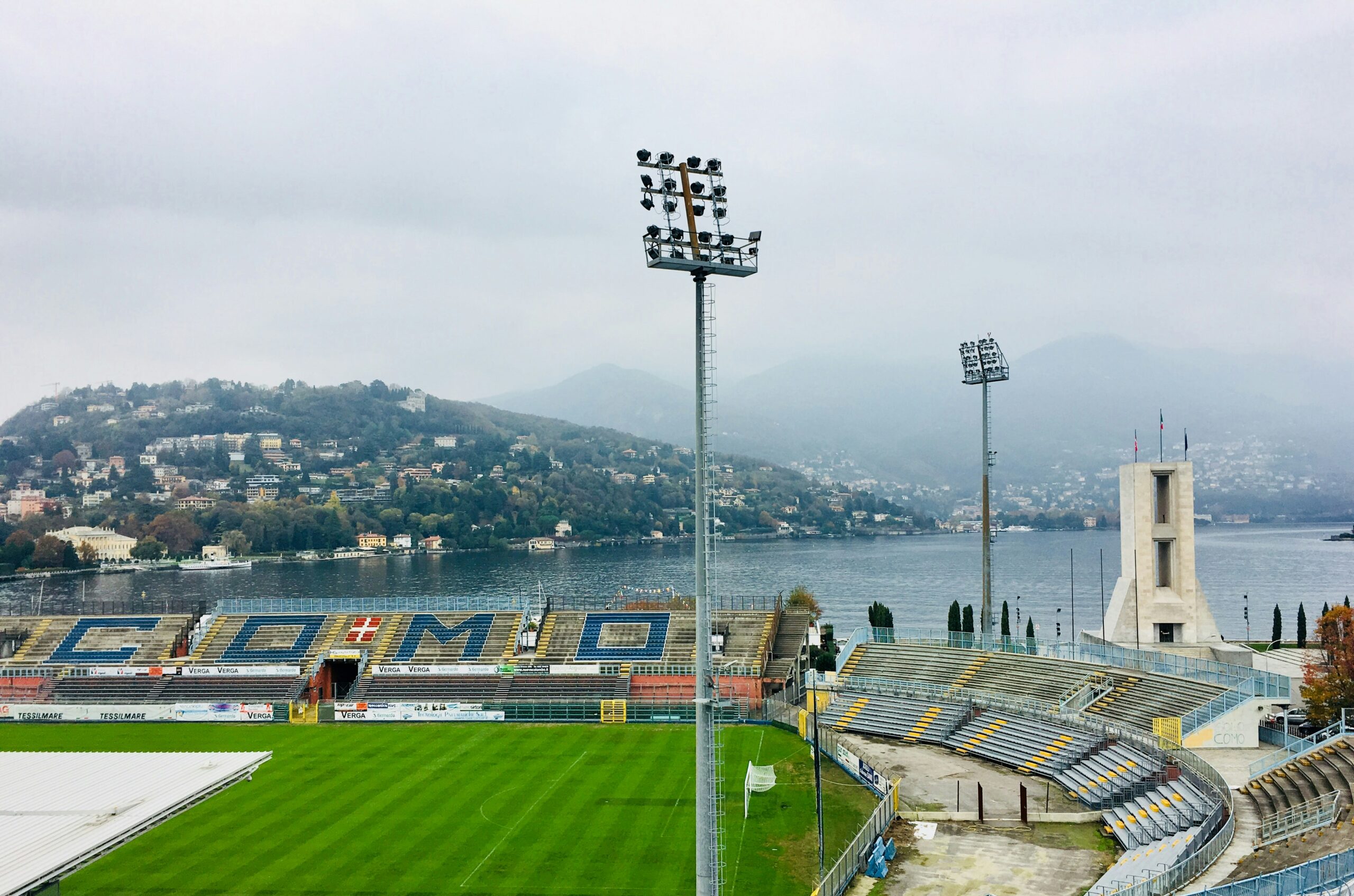 Weekend in Como aan het Comomeer rond een Como 1907-matchday